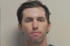 1,2 εκ. δολάρια θα πάρει ο πατέρας του Ρόμπινσον που τον κατέδωσε για τη δολοφονία του Κερκ