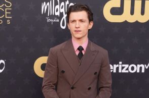 Ο Τομ Χόλαντ υπέστη διάσειση στα γυρίσματα του Spider-Man: Brand New Day, με αποτέλεσμα την προσωρινή παύση της παραγωγής για λίγες ημέρες.