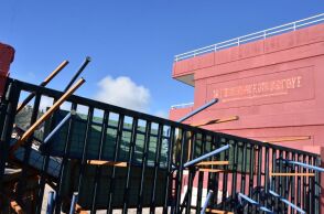 Καλή σχολική χρονιά με την κατάληψη του ΕΠΑΛ Καλαμάτας