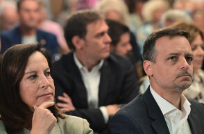 Άννα Διαμαντοπούλου και Χάρης Δούκας σε εκδήλωση του ΠΑΣΟΚ - Κινήματος Αλλαγής © ΤΑΤΙΑΝΑ ΜΠΟΛΑΡΗ/EUROKINISSI