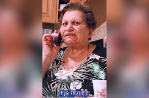 «Μοιχεία; Εγώ ποτέ!»: Viral το βίντεο της ΕΛΑΣ με την κυρία Χρυσούλα για τις απάτες σε ηλικιωμένους