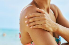 Σκάνδαλο με τα αντηλιακά στην Αυστραλία: Έδειχναν SPF 50+ ενώ δεν υπερέβαιναν τον SPF 21