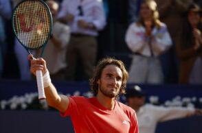 Ο Στέφανος Τσιτσιπάς αναγκάστηκε να αποσύρει τη συμμετοχή του από το Masters της Σανγκάης, λόγω της συνεχιζόμενης ενόχλησης στη μέση που τον ταλαιπωρεί.