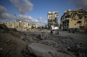 Κατεστραμμένα κτίρια στη Γάζα