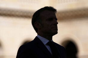 Γαλλία: Από την ελπιδοφόρο ανανέωση στην πολιτική αυτοχειρία