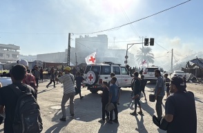 Γάζα: Η Χαμάς απελευθέρωσε τους πρώτους 7 ομήρους 