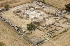 Το ΥΠΠΟ αποκαθιστά τον περίκεντρο ναό στη Μαξιμιανούπολη, κρίσιμο βυζαντινό κέντρο της Θράκης - Χρηματοδότηση 1,5 εκ. € για δομική αποκατάσταση και ανάδειξη.