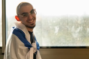 Η ιστορία του Ρομ, ενός από τους 20 ομήρους που απελευθερώθηκαν αυτές τις μέρες