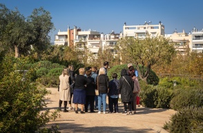 Ηλικιωμένοι με ήπια άνοια στο Πάρκο Σταύρος Νιάρχος