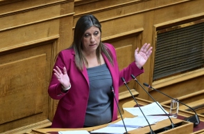 Ζοφερή δυστοπία! Κάνουν στη Ζωή ερωτήσεις που δεν της αρέσουν!