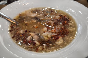 Πατσάς σε πιάτο