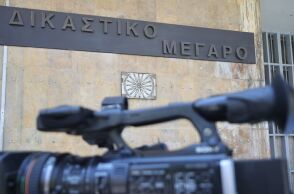 Αθώα κρίθηκε στο Εφετείο Θεσσαλονίκης μητέρα που είχε καταδικαστεί πρωτόδικα για «βασανιστήρια» των παιδιών της, τα οποία ανακάλεσαν τις ψευδείς καταγγελίες.
