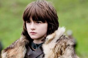 Ο Άιζακ Χέμπστεντ Ράιτ, γνωστός ως Μπραν Σταρκ στο Game of Thrones, παντρεύτηκε σε ιδιωτική τελετή στο Λονδίνο - Οι ευχές των συμπρωταγωνιστών του. 