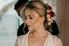 Όσο δύσκολο είναι να βρεις πλούσιο σύζυγο, άλλο τόσο και πιο δύσκολο είναι να τον κρατήσεις, λένε στη Ρωσία