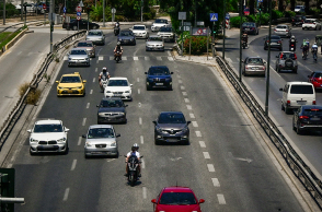 Κίνηση στην Λεωφόρο Ποσειδώνο