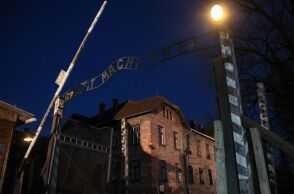 Γερμανοί οδοντίατροι αναγνώρισαν με καθυστέρηση τις βίαιες πρακτικές του επαγγέλματος επί Ναζί, με σαδιστικές εξαγωγές δοντιών και πειράματα.