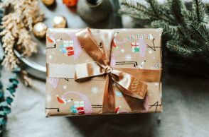 Δώρο Χριστουγέννων 2025: Τι ισχύει για εργαζόμενους και ανέργους