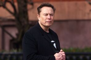 Ο Μασκ στον δρόμο για το πρώτο τρισεκατομμύριο