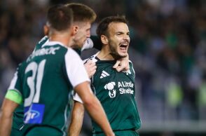 Super League: Ο Παναθηναϊκός κέρδισε με σκορ 2-1 τον ΠΑΟΚ στη Λεωφόρο - Νέα δεδομένα στον βαθμολογικό πίνακα του πρωταθλήματος. 