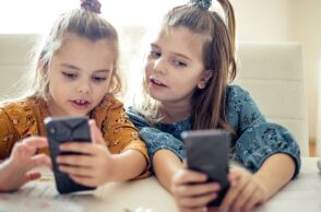 Αυστραλία: Social media μόνο για 16+ - Πώς θα εφαρμοστεί η απαγόρευση πρόσβασης στα παιδιά