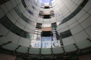 Η BBC πάει YouTube: Συμφωνία-στροφή για νέες παραγωγές και νεότερο κοινό