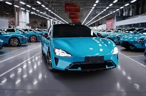 Το SU7 Ultra που κατασκευάστηκε στο Xiaomi Super Factory