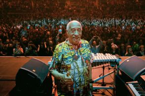 Μουλάτου Αστάτκε: Αποχαιρετώντας τη σκηνή, αποχαιρετώντας την Αθήνα - 25 εικόνες