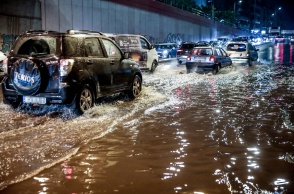 Πλημμυρισμένος δρόμος