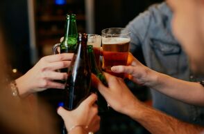 Επιχείρηση «Νυχτερινός Ποιμήν»: Σε ελέγχους σε μπαρ εντοπίστηκαν 7 ανήλικοι - Συνελήφθησαν ιδιοκτήτης και υπεύθυνος - Τα παιδιά παραδόθηκαν στους κηδεμόνες.