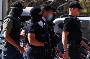Δολοφονία στο Ν. Ψυχικό: Ισόβια και 6 χρόνια φυλάκισης στον εκτελεστή, 9 έτη στον συνεργό
