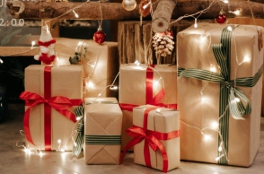 γιορτινά δώρα 