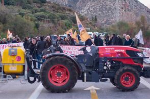 Αγροτικές κινητοποιήσεις: Βασικά να πέσει η κυβέρνηση