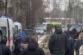 Ρωσία: 10χρονος μαθητής νεκρός από επίθεση με μαχαίρι σε σχολείο κοντά στη Μόσχα - Οι αρχές εξετάζουν το ενδεχόμενο εξτρεμιστικών κινήτρων.