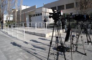 Ντοκiμαντέρ, χρηματοδότηση και κατά συρροή δολοφόνοι