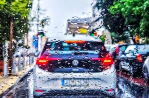 Χειμωνιάτικο το σκηνικό του καιρού τη Δευτέρα 22 Δεκεμβρίου - Βροχές στα νότια, βοριάδες έως 6 μποφόρ και παγετός στη Μακεδονία. 