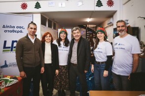 η_ομαδα_της_lpc_με_το_δημαρχο_ασπροπυργου_ιωαννη_ηλια