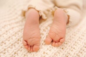 Προγιαγιά του νεκρού βρέφους: Η 19χρονη φοβόταν για τα παιδιά της και προσπαθούσε να είναι ξύπνια