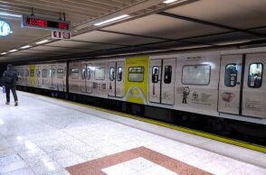 Πώς θα κινηθούν μετρό, τραμ, τρόλεϊ και λεωφορεία τα Χριστούγεννα 