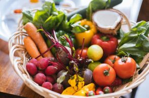 Οι τροφές που ευνοούν τη μακροζωία