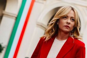 Η Μελόνι θέλει να αλλάξει το εκλογικό σύστημα της Ιταλίας για διασφαλίσει την επανεκλογή της