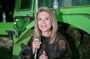 Η αποκαθήλωση της Μαρίας Καρυστιανού