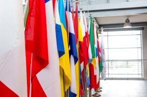 Σημαίες κρατών της Ευρωπαϊκής Ένωσης και της Mercosur