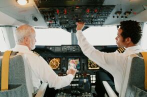 Πόσο νηφάλιοι είναι οι πιλότοι σε κάθε πτήση; Τα αυστηρά μέτρα πριν από την απογείωση