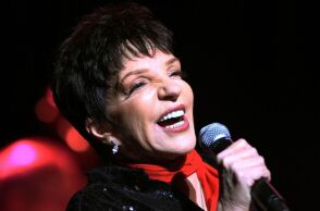 Η Λάιζα Μινέλι επιστρέφει μετά από 13 χρόνια με νέο τραγούδι δημιουργημένο με τεχνητή νοημοσύνη - Πώς αντιδρά η μουσική βιομηχανία στη χρήση νέας τεχνολογίας.