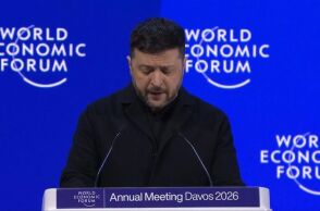 Ο Βολοντίμιρ Ζελένσκι στο βήμα του Παγκόσμιου Οικονομικού Φόρουμ του Νταβός