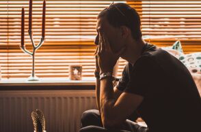 Ξεχάσαμε τι σημαίνει ξεκούραση ή απλά δεν ξέρουμε πώς να ξεκουραστούμε;