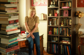 Η Σώτη Τριανταφύλλου συζητά με την Άννα Διαμαντοπούλου για την αέναη επιστροφή του φασισμού