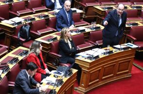 Βουλή: Σφοδρή σύγκρουση Ανδρουλάκη – Λαζαρίδη για τα Ίμια και τις «γκρίζες ζώνες» στο Αιγαίο