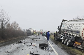 Το σημείο του τροχαίου δυστυχήματος στη Ρουμανία με 7 νεκρούς φιλάθλους του ΠΑΟΚ