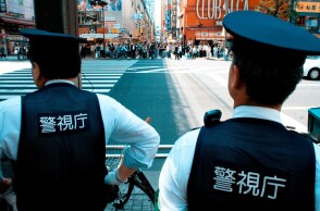 Άγνωστοι έκλεψαν βαλίτσες με πάνω από 2 εκατομμύρια ευρώ σε πολυσύχναστο δρόμο του Τόκιο